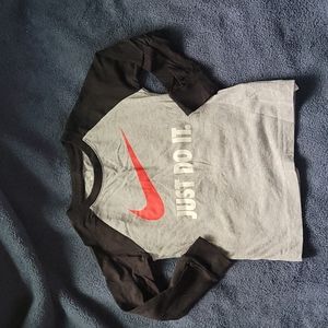 3t Nike shirt